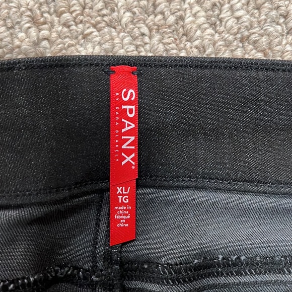 SPANX distressed denim legging, vintage black, size XL NWT! - Picture 4 of 9